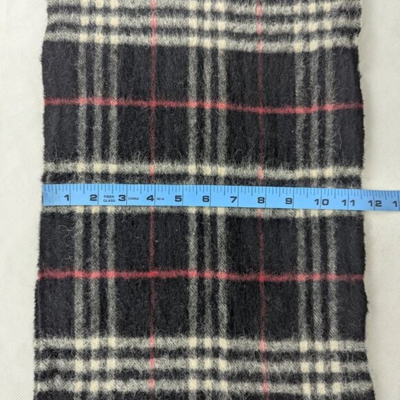 Authentic Pre-Owned Burberry's wool Scarf Black – Unisex Check – Premium Wrap. - Picture 7 of 7